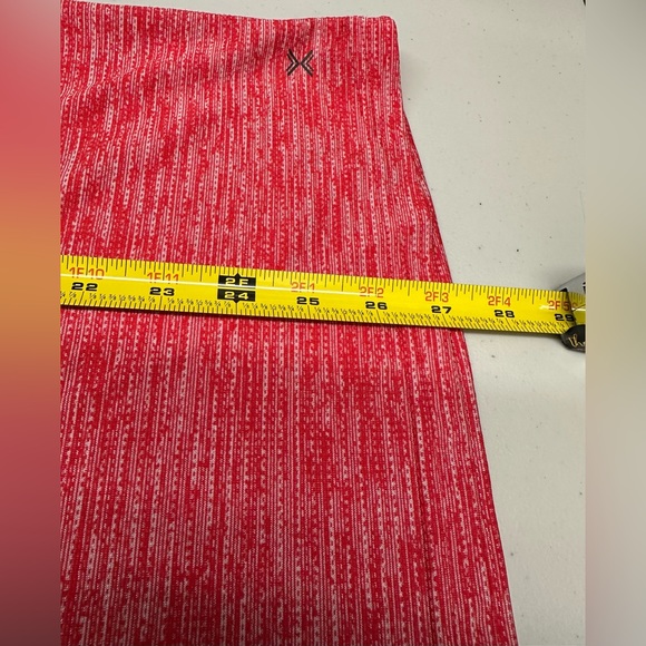 Xersion EverAir Muscle Tank Top Sleeveless Size L Red Shirt - Picture 10 of 10